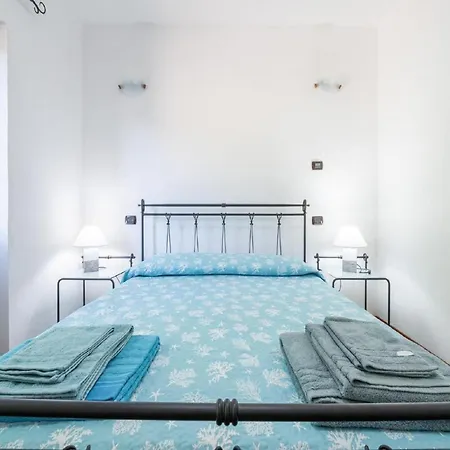Tatil Evi In Orosei
